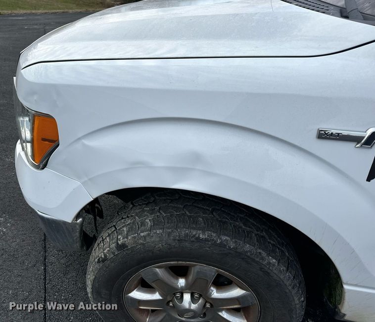 image for item DW3265 2013 Ford F150 XLT SuperCrew pickup truck