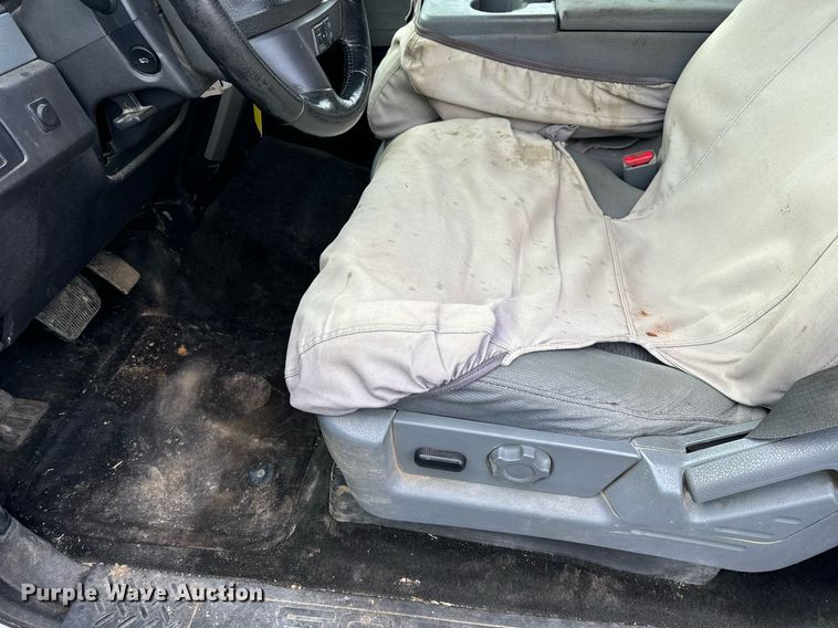 image for item DW3265 2013 Ford F150 XLT SuperCrew pickup truck