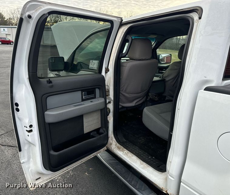 image for item DW3265 2013 Ford F150 XLT SuperCrew pickup truck