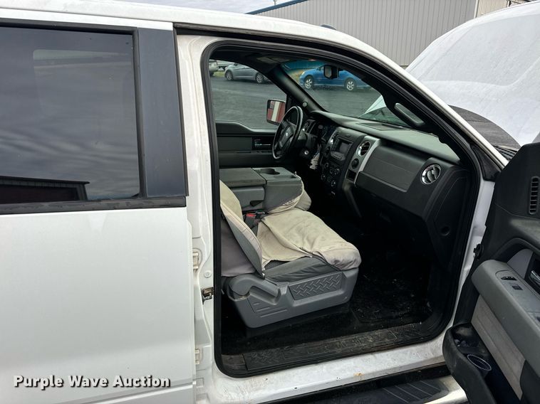 image for item DW3265 2013 Ford F150 XLT SuperCrew pickup truck
