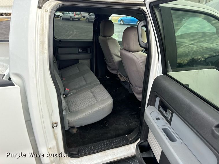 image for item DW3265 2013 Ford F150 XLT SuperCrew pickup truck