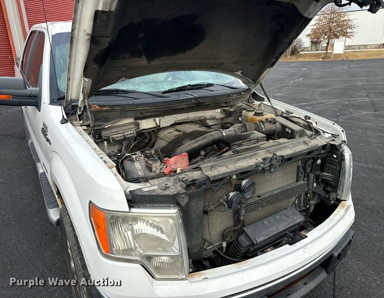 image for item DW3265 2013 Ford F150 XLT SuperCrew pickup truck