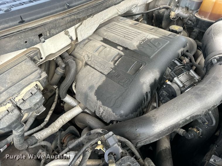 image for item DW3265 2013 Ford F150 XLT SuperCrew pickup truck