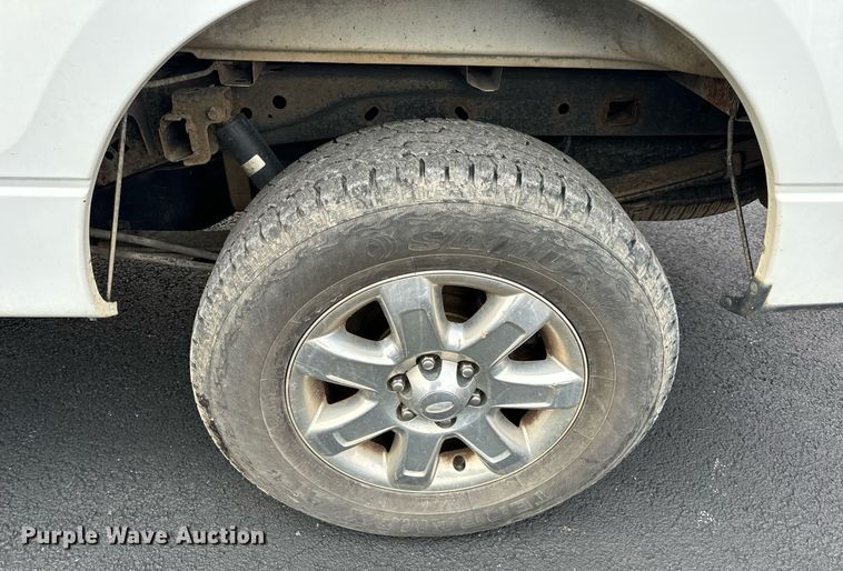 image for item DW3265 2013 Ford F150 XLT SuperCrew pickup truck