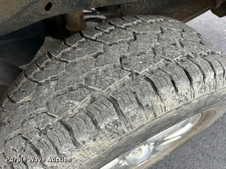 image for item DW3265 2013 Ford F150 XLT SuperCrew pickup truck