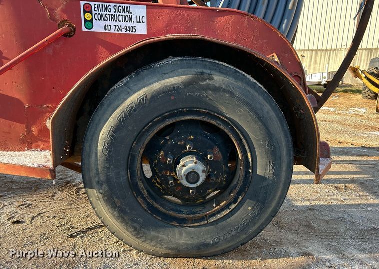 image for item DW3279 Standard Truck and Equipment reel trailer