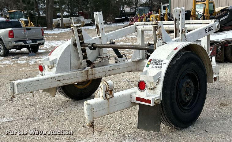 image for item DW3280 Reel trailer