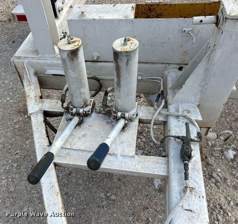 image for item DW3280 Reel trailer