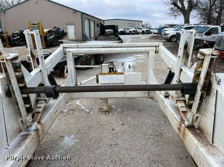 image for item DW3280 Reel trailer