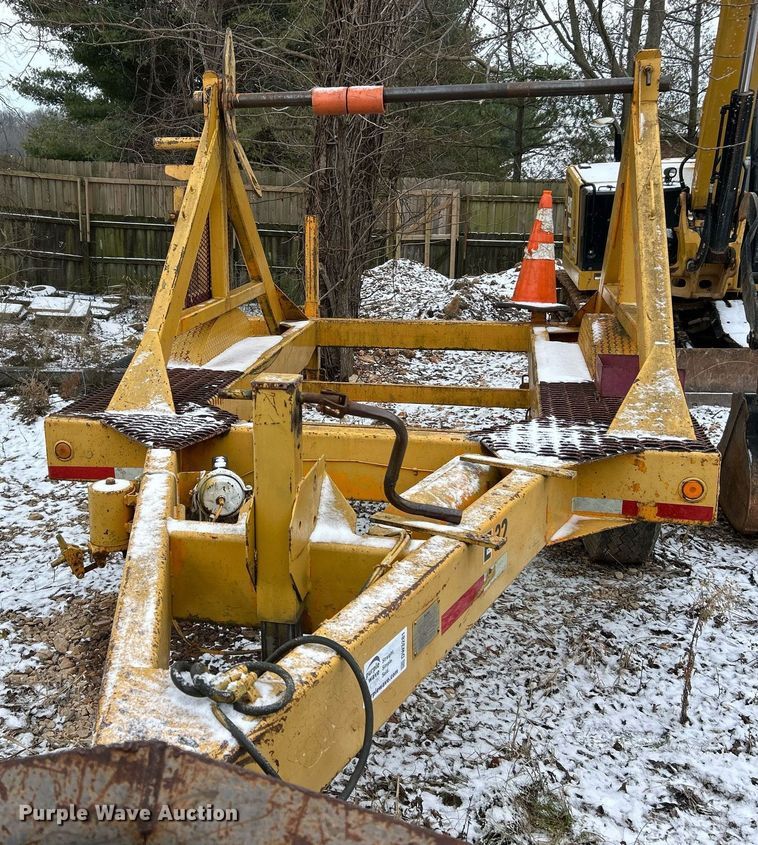 image for item DW3281 1989 Butler BC112HA reel trailer