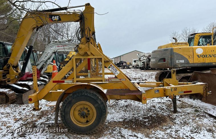 image for item DW3281 1989 Butler BC112HA reel trailer