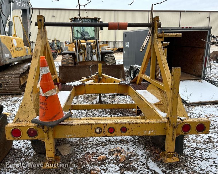 image for item DW3281 1989 Butler BC112HA reel trailer