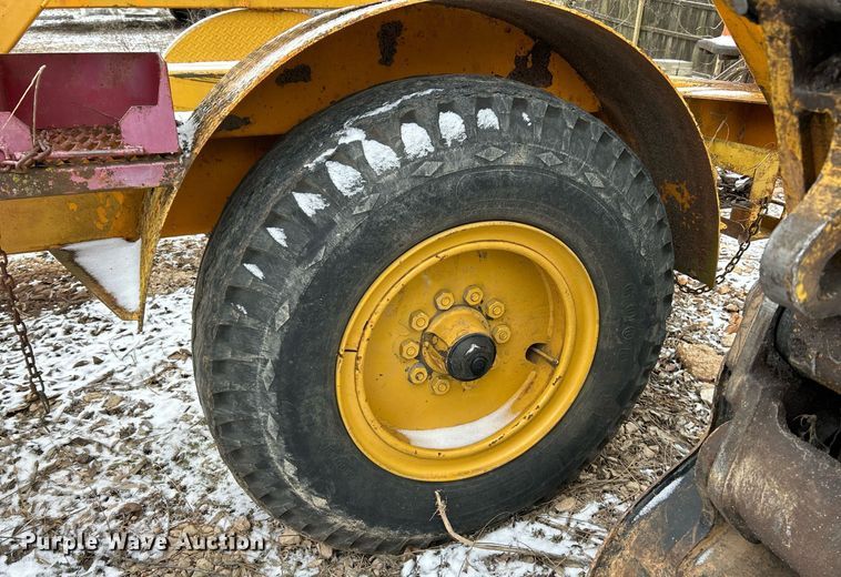 image for item DW3281 1989 Butler BC112HA reel trailer