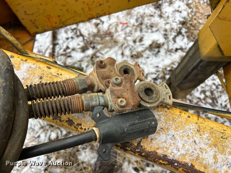 image for item DW3281 1989 Butler BC112HA reel trailer