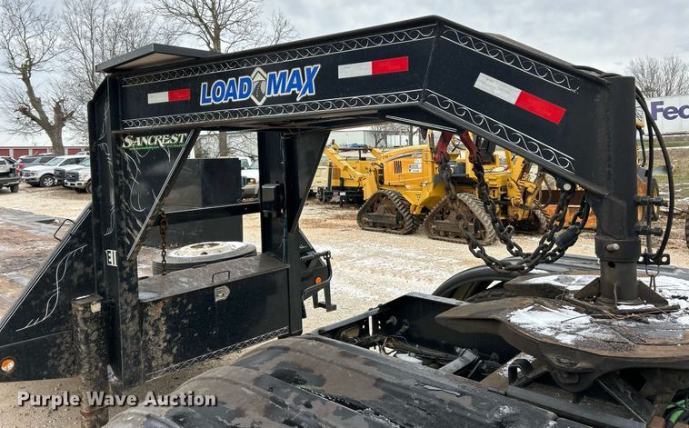 image for item DW3305 2017 Load Trail hydraulic tail equipment trailer
