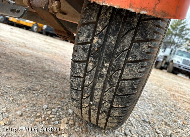 image for item DW3324 2013 Wanco WTSP arrow board