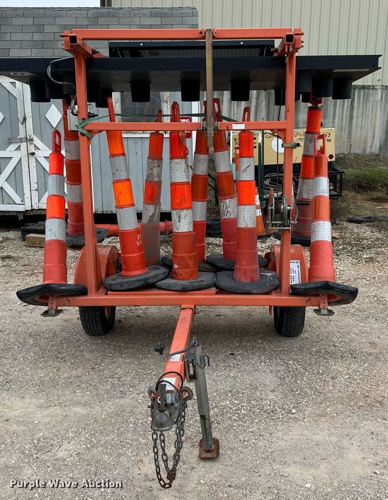 image for item DW3325 2013 Wanco WTSP arrow board