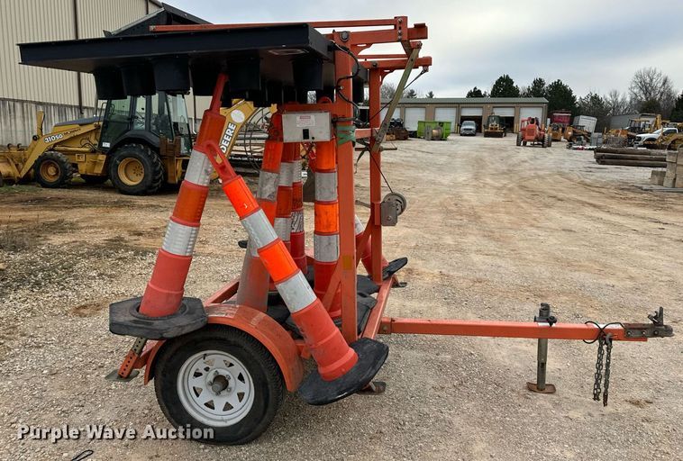 image for item DW3325 2013 Wanco WTSP arrow board