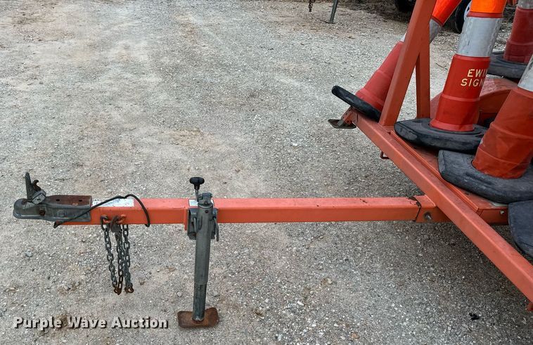 image for item DW3325 2013 Wanco WTSP arrow board