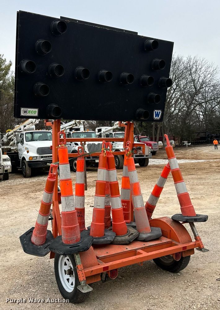 image for item DW3325 2013 Wanco WTSP arrow board