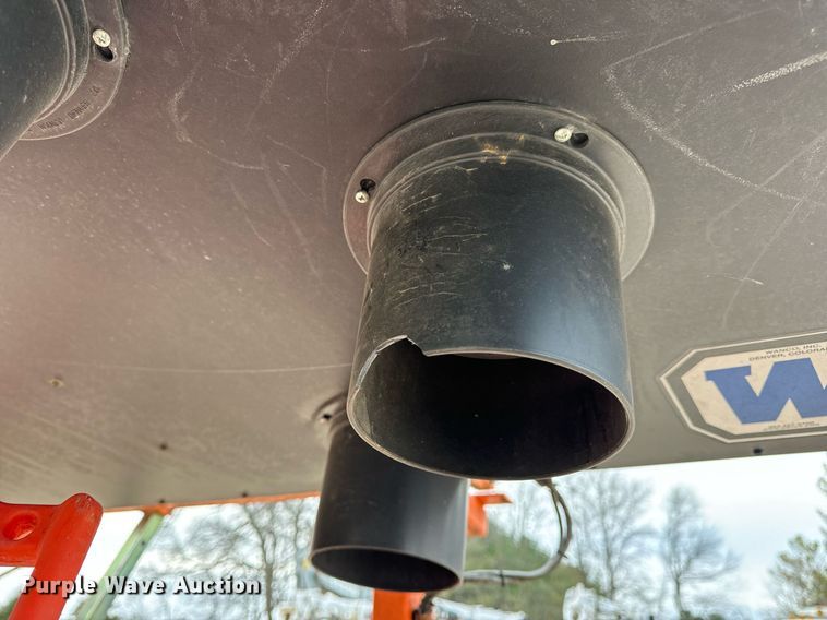 image for item DW3325 2013 Wanco WTSP arrow board