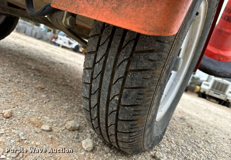 image for item DW3325 2013 Wanco WTSP arrow board