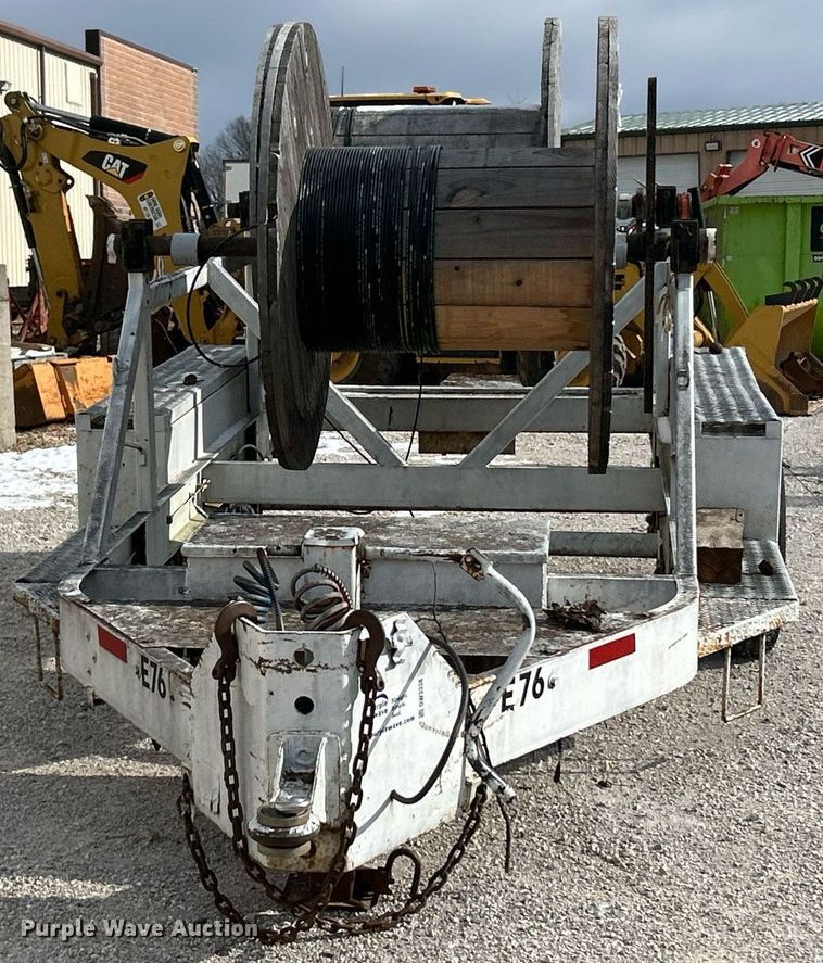 image for item DW3338 Reel trailer