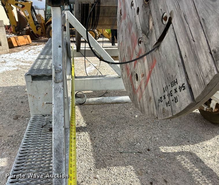 image for item DW3338 Reel trailer