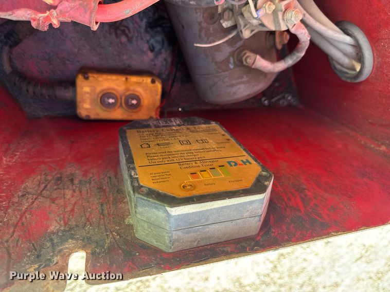 image for item DW3340 2014 Load Trail dump trailer