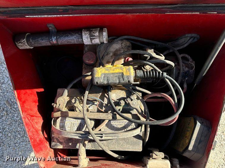 image for item DW3343 2016 Load Trail dump trailer