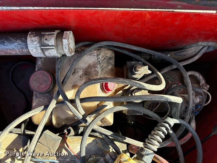 image for item DW3343 2016 Load Trail dump trailer