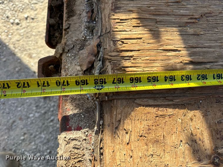 image for item DW3343 2016 Load Trail dump trailer