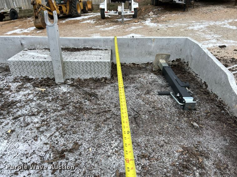 image for item DW3345 Delphi Body reel trailer