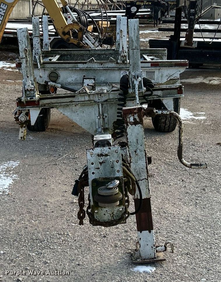 image for item DW3347 1992 Butler BP-8000 pole trailer