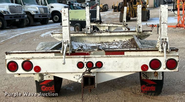 image for item DW3347 1992 Butler BP-8000 pole trailer