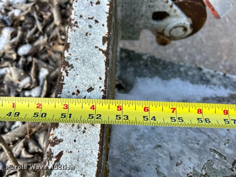 image for item DW3347 1992 Butler BP-8000 pole trailer