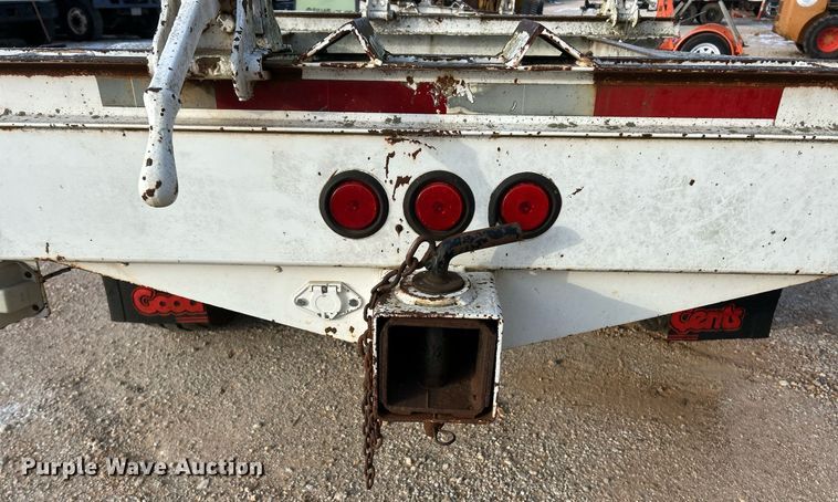 image for item DW3347 1992 Butler BP-8000 pole trailer