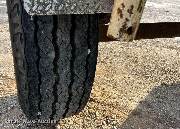 image for item DW3347 1992 Butler BP-8000 pole trailer