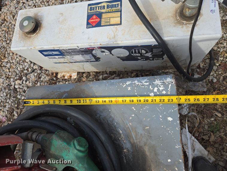 image for item EJ8179 (3) auxiliary fuel tanks