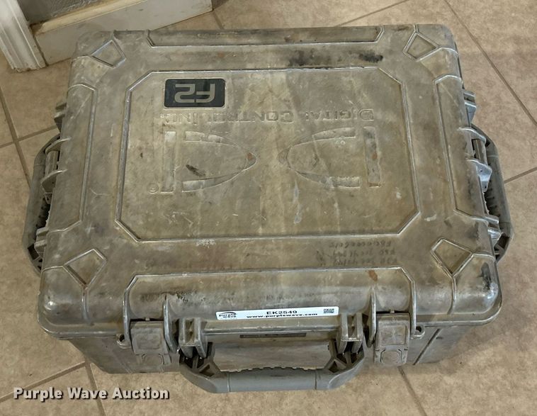 image for item EK2549 Digitrak FSD locator