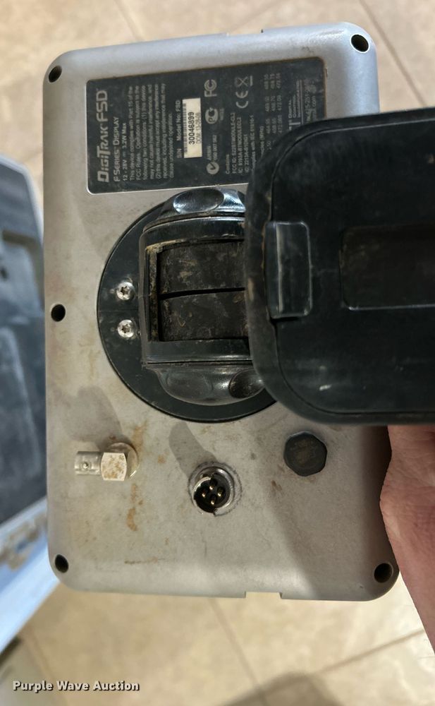 image for item EK2549 Digitrak FSD locator