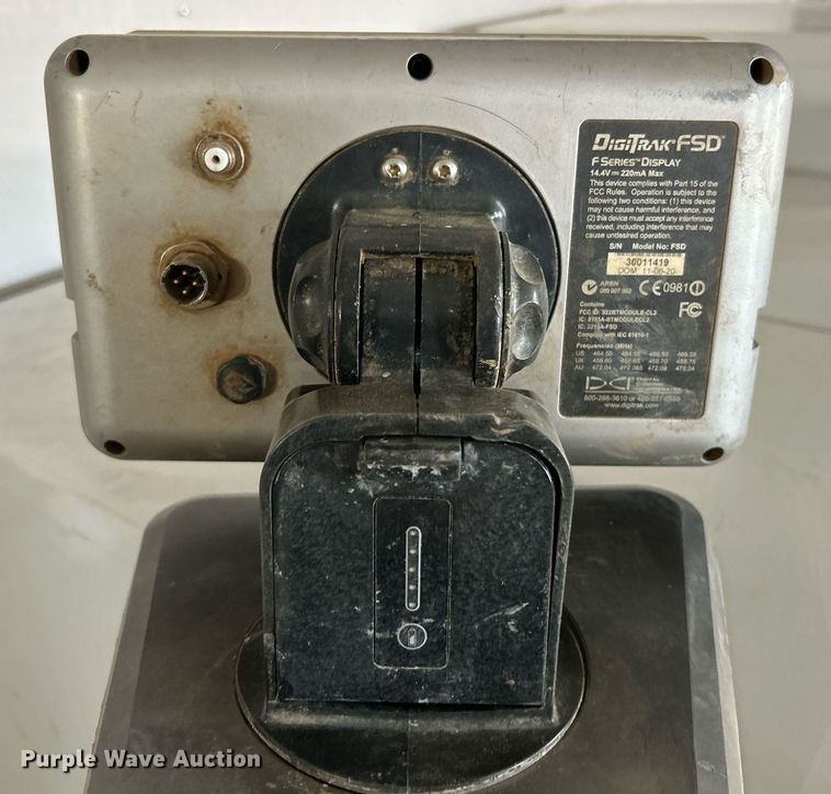 image for item EK2550 Digitrak FSD locator 