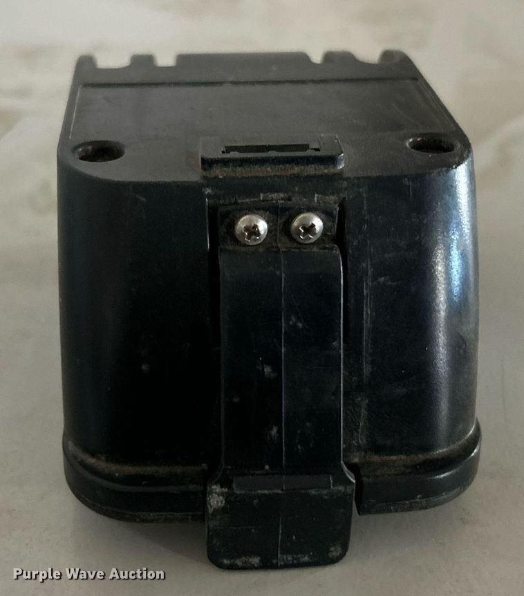 image for item EK2550 Digitrak FSD locator 