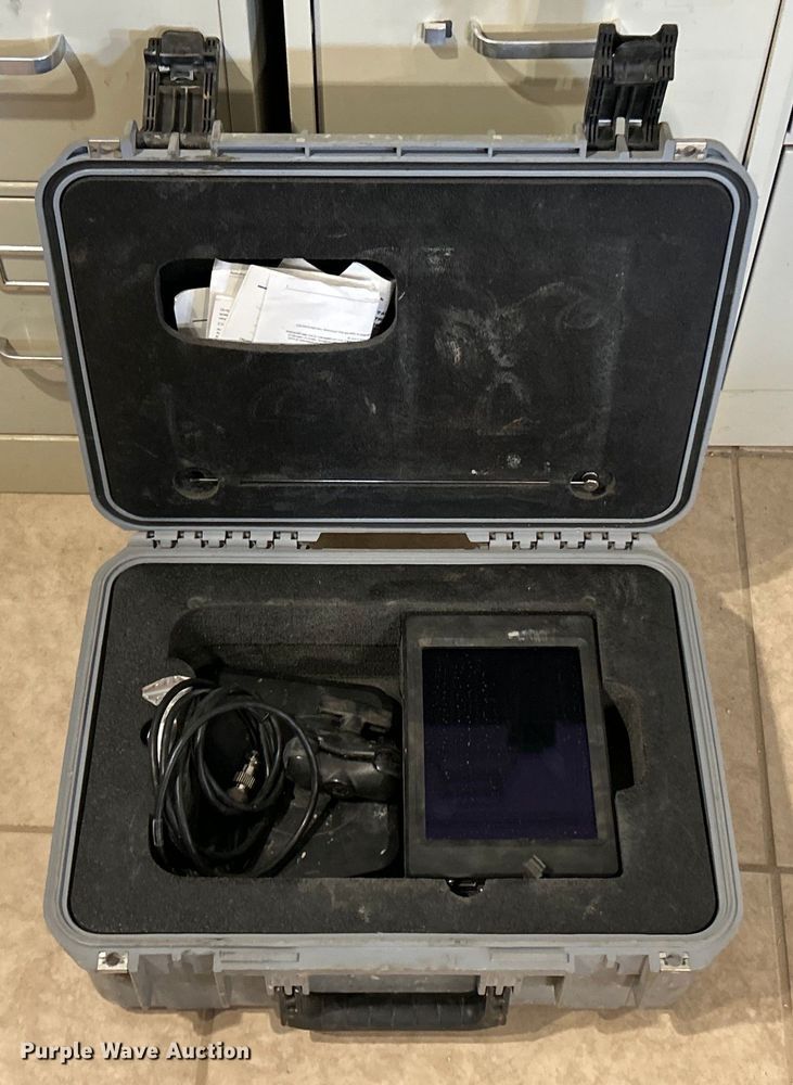 image for item EK2551 Digitrak Aurora AF8 display