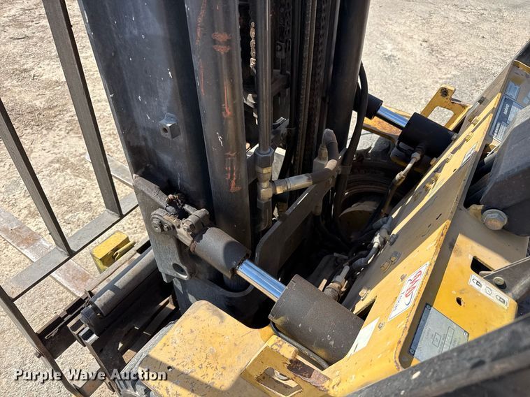 image for item DJ0936 Daewoo G25S forklift