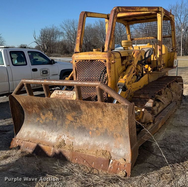 image for item DO0256 Caterpillar D6 dozer