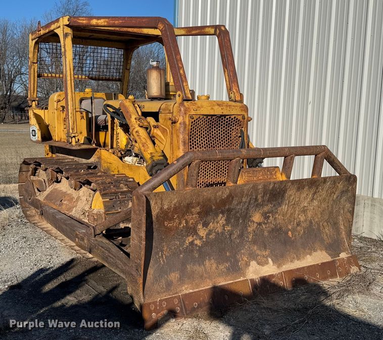 image for item DO0256 Caterpillar D6 dozer