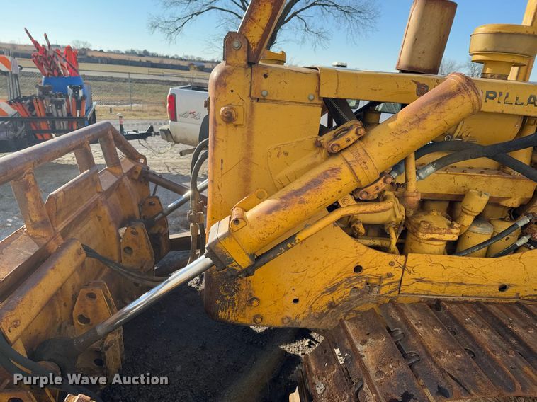 image for item DO0256 Caterpillar D6 dozer