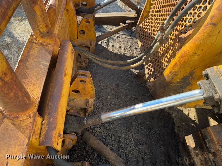 image for item DO0256 Caterpillar D6 dozer