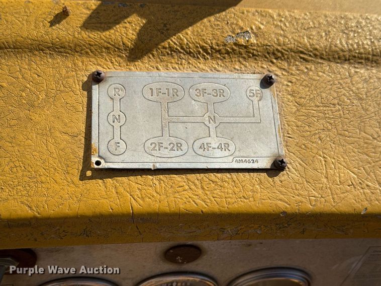 image for item DO0256 Caterpillar D6 dozer